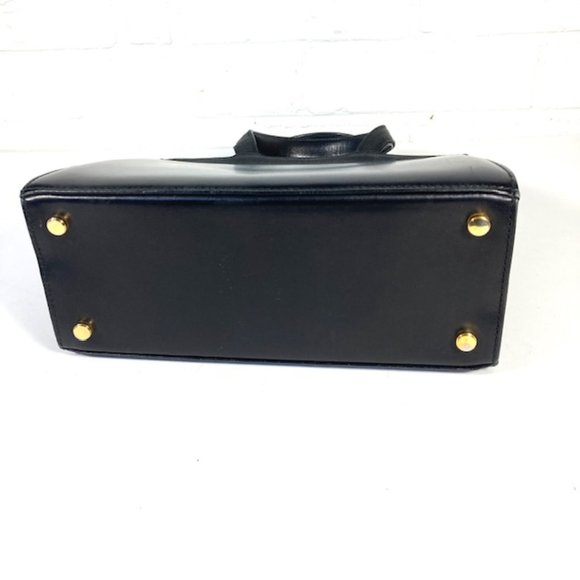 Vintage 1970s/80s Salvatore Ferragamo bow bag made of glove hand top leather - Picture 6 of 10